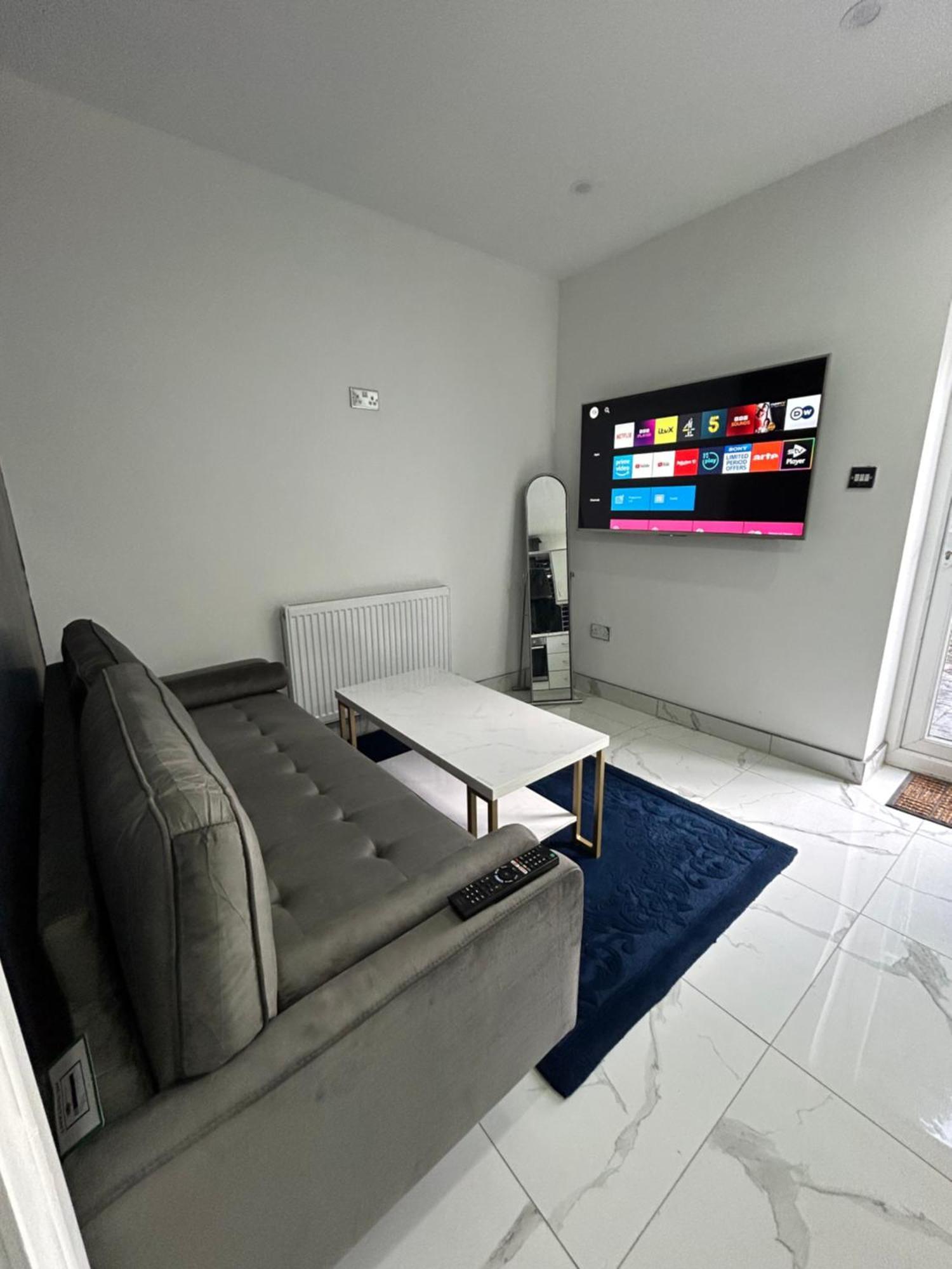 Peaceful - Near Nec, Bhx Airport. Appartement Birmingham